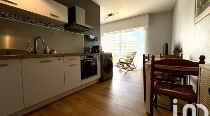 Apartment 2 rooms of 35 m² in La Rochelle (17000)