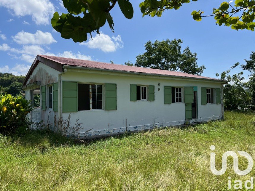 Maison traditionnelle 7 pièces de 128 m² à Les Abymes (97139)