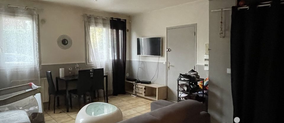 Studio 1 pièce de 29 m² à Montfermeil (93370)