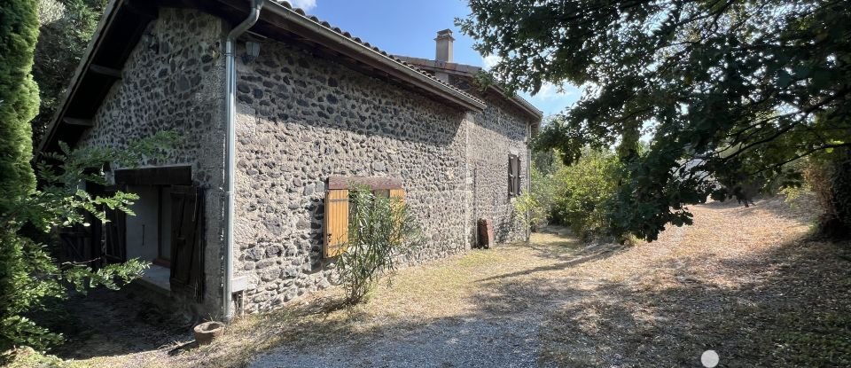 Maison de campagne 8 pièces de 236 m² à Lussas (07170)