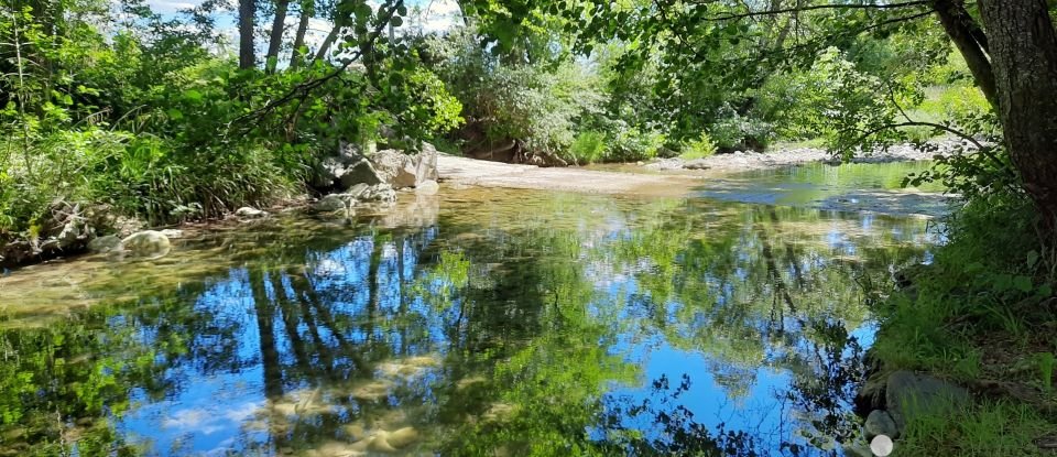 Maison de campagne 8 pièces de 236 m² à Lussas (07170)