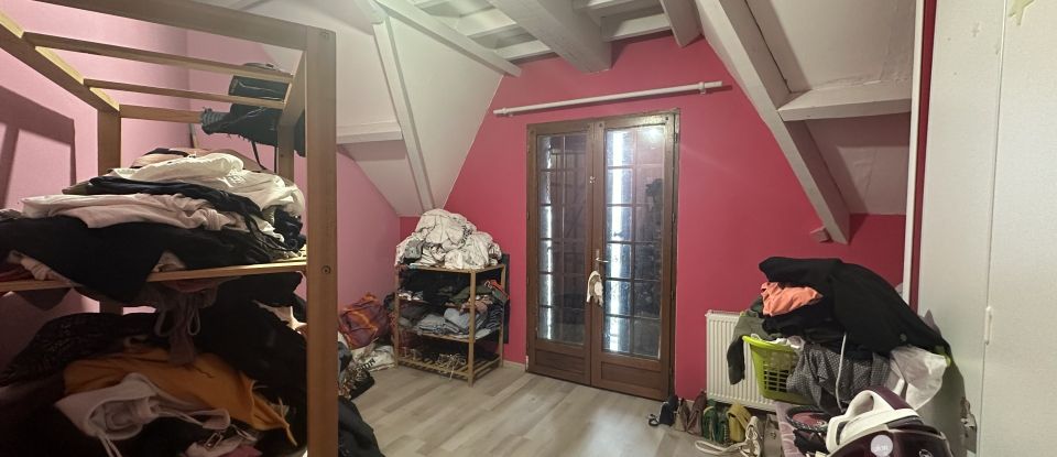 Maison 6 pièces de 140 m² à Cornant (89500)