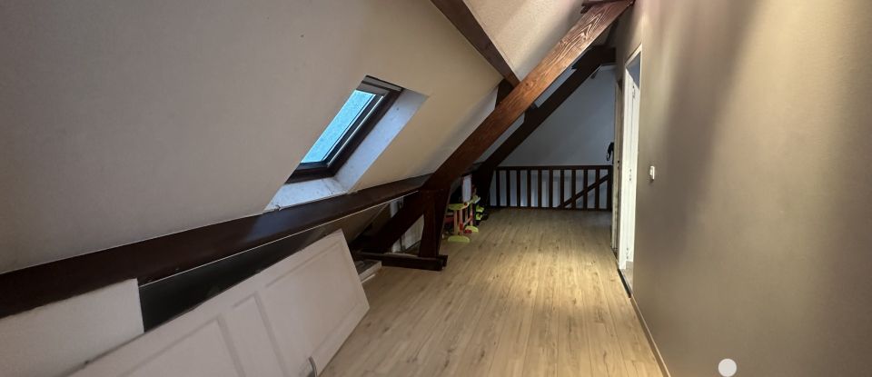 Maison 6 pièces de 140 m² à Cornant (89500)