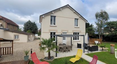 Maison 7 pièces de 160 m² à Évreux (27000)