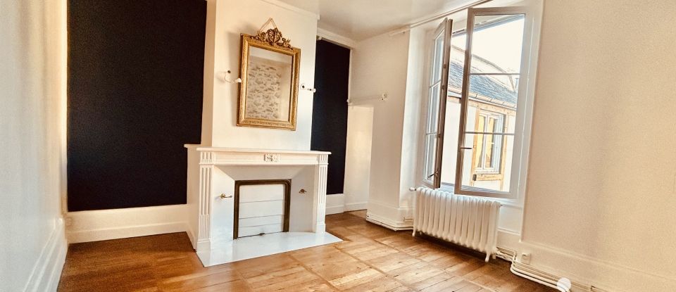 Town house 7 rooms of 147 m² in Blois (41000)