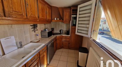 Appartement 3 pièces de 53 m² à Bondy (93140)