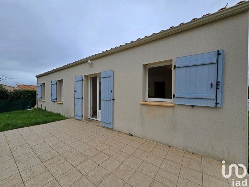 Maison 4 pièces de 76 m² à Longeville-sur-Mer (85560)