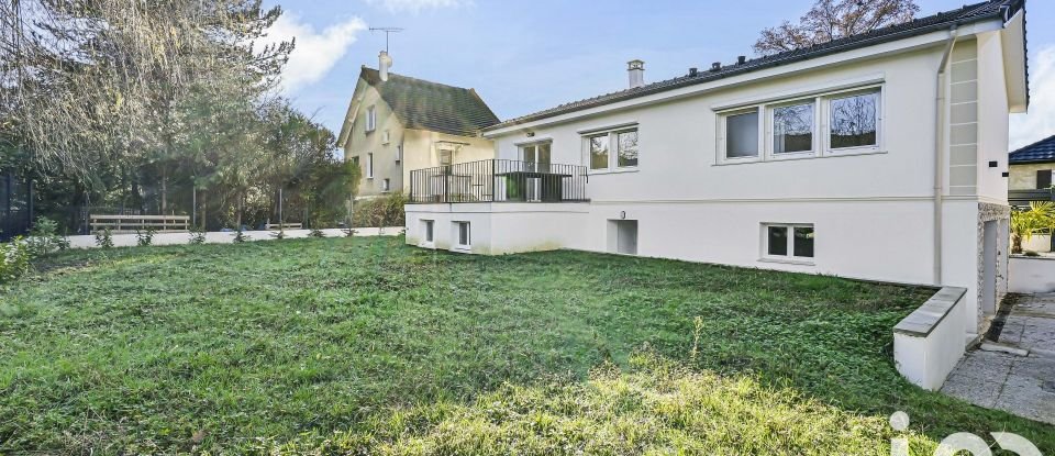 Maison 6 pièces de 110 m² à Le Plessis-Trévise (94420)