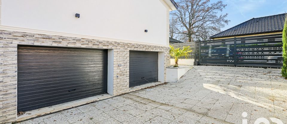 Maison 6 pièces de 110 m² à Le Plessis-Trévise (94420)