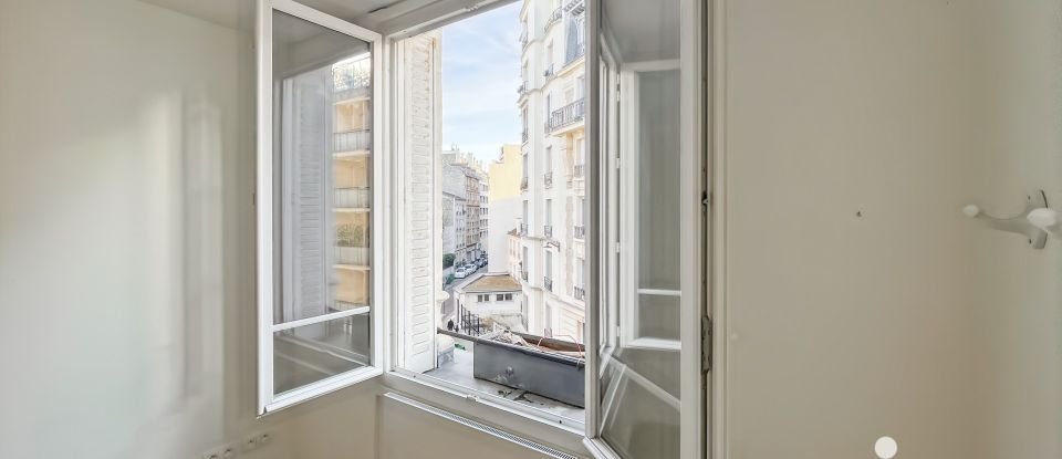 Appartement 2 pièces de 38 m² à Paris (75016)