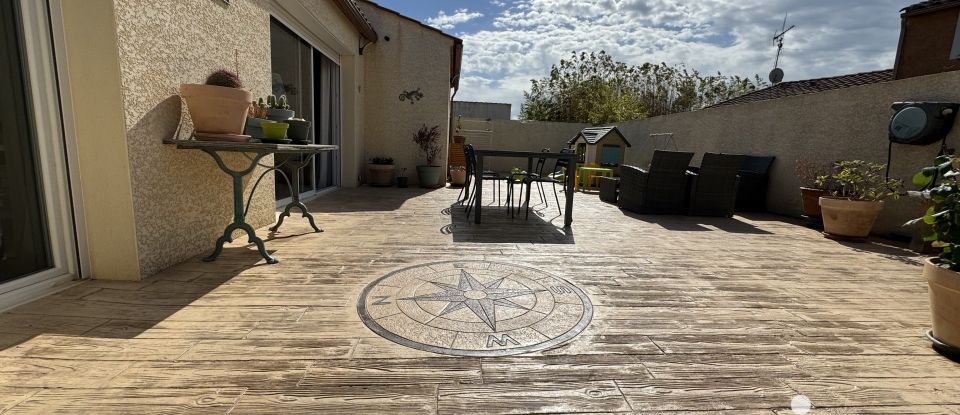 Maison traditionnelle 4 pièces de 90 m² à Sallèles-d'Aude (11590)