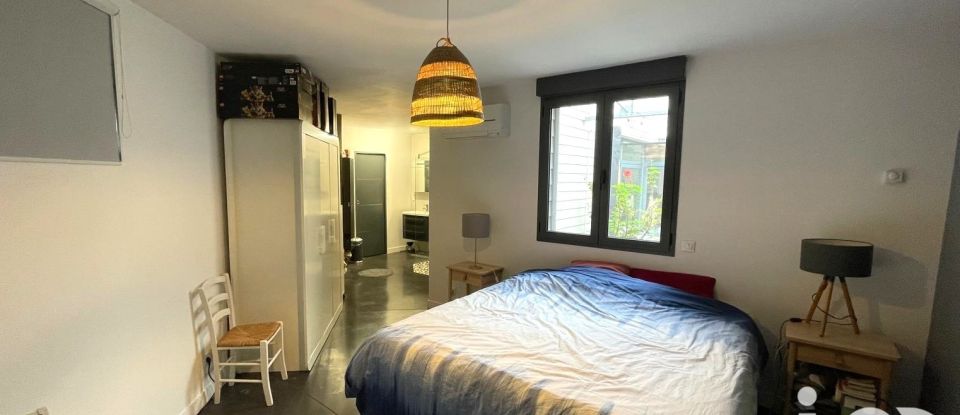 Loft 5 rooms of 200 m² in Tourcoing (59200)