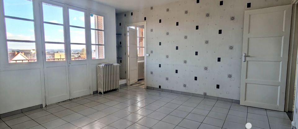 Apartment 4 rooms of 57 m² in Montluçon (03100)