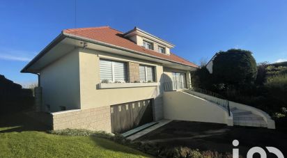 Maison d’architecte 8 pièces de 166 m² à Villers-Bretonneux (80800)