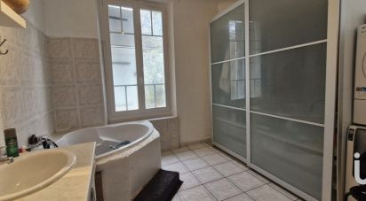 Appartement 3 pièces de 71 m² à Toulon (83200)