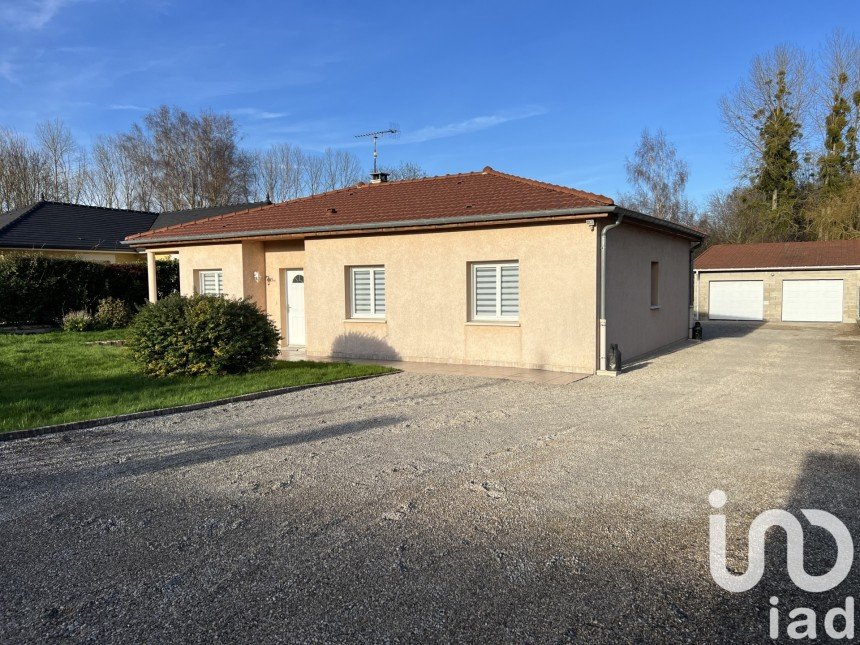 Maison traditionnelle 6 pièces de 104 m² à Saint-Amand-sur-Fion (51300)