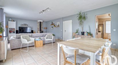 House 6 rooms of 123 m² in Villers-sous-Saint-Leu (60340)