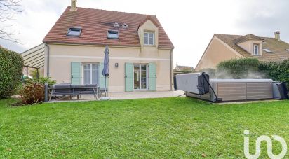 House 6 rooms of 123 m² in Villers-sous-Saint-Leu (60340)