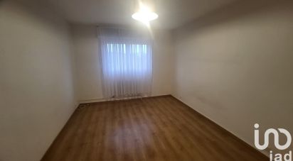 Appartement 4 pièces de 76 m² à Saint-Jean-de-la-Ruelle (45140)