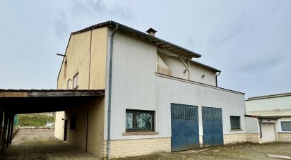 Building in Betting (57800) of 280 m²