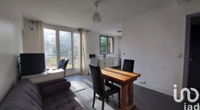 Apartment 3 rooms of 49 m² in Montreuil (93100)