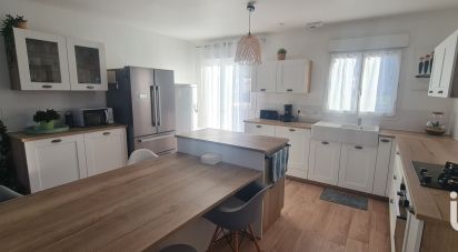 Maison 4 pièces de 105 m² à Meyssiez (38440)