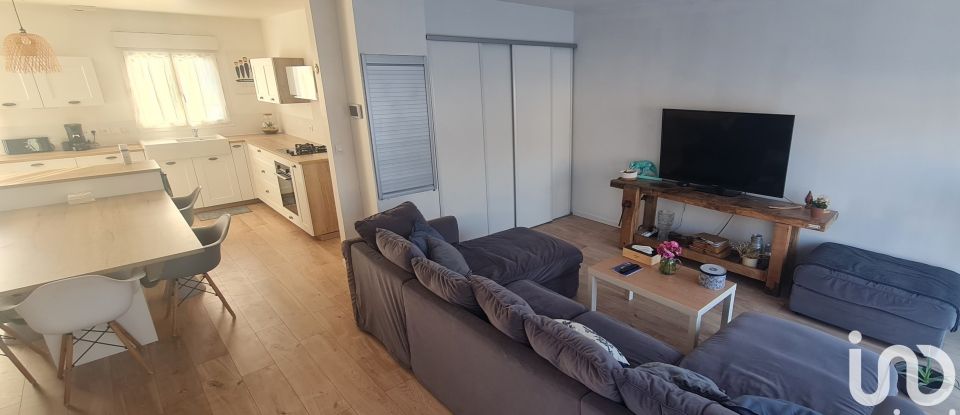 Maison 4 pièces de 105 m² à Meyssiez (38440)