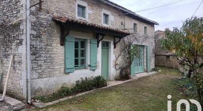 Traditional house 4 rooms of 113 m² in Lorigné (79190)