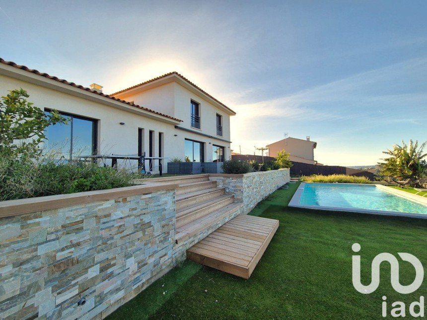 House 5 rooms of 154 m² in Cagnes-sur-Mer (06800)