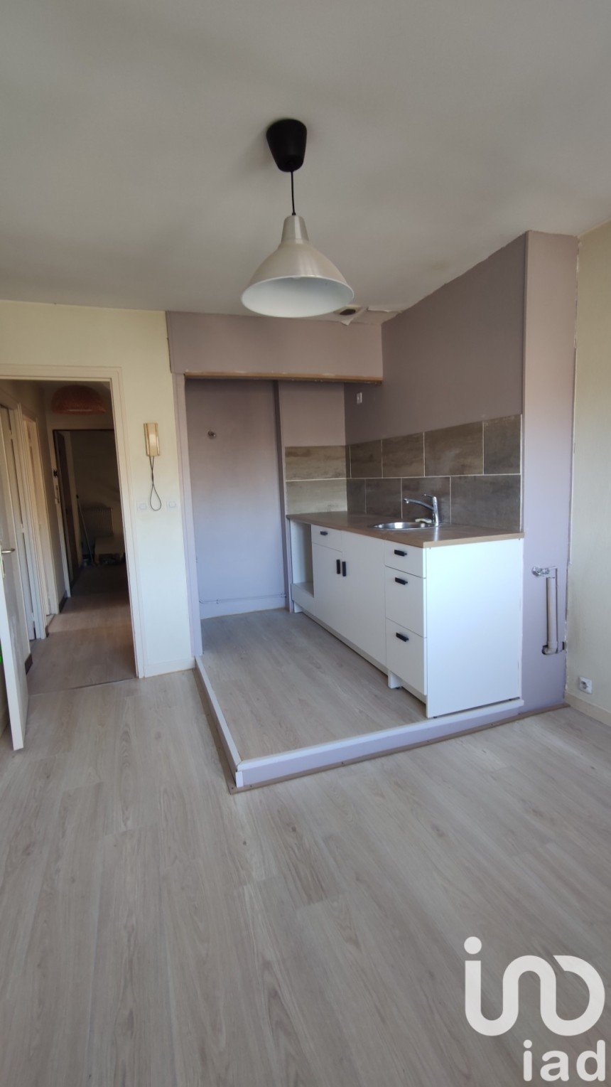 Appartement 3 pièces de 48 m² à Épernay (51200)