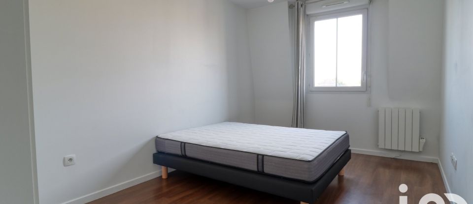 Apartment 3 rooms of 60 m² in Saint-Ouen-l'Aumône (95310)