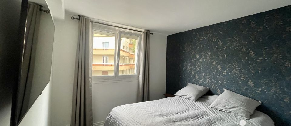 Apartment 4 rooms of 74 m² in Reims (51100)