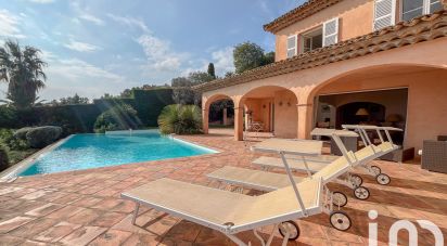 Traditional house 8 rooms of 235 m² in Sainte-Maxime (83120)