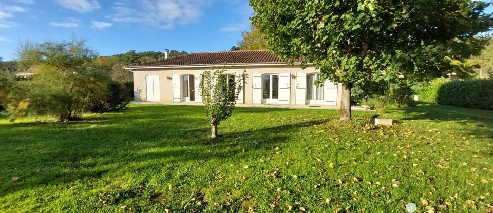 Maison traditionnelle 5 pièces de 107 m² à Port-Sainte-Foy-et-Ponchapt (33220)