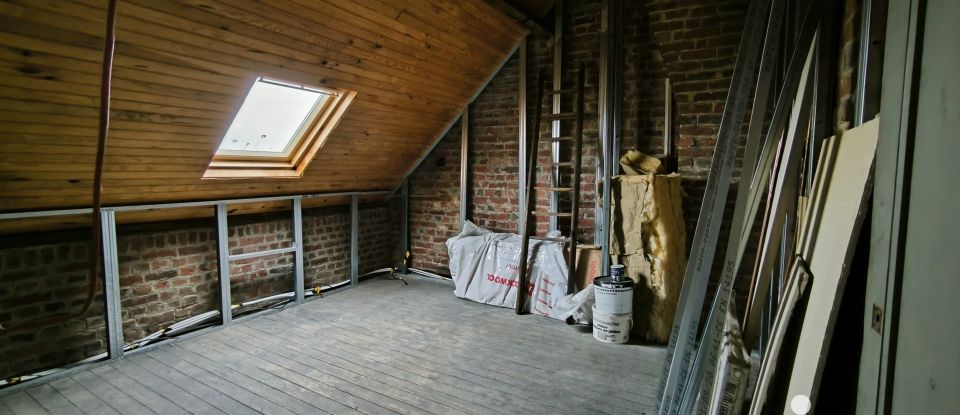 Maison de ville 4 pièces de 82 m² à Lille (59160)