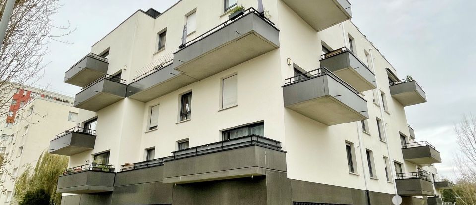 Appartement 4 pièces de 92 m² à Rouen (76000)