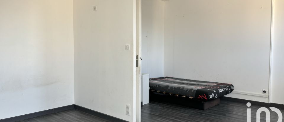 Apartment 4 rooms of 94 m² in Marseille (13012)