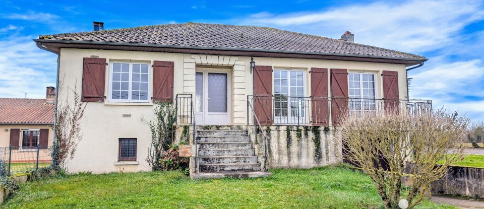 Maison 5 pièces de 99 m² à Montmorillon (86500)