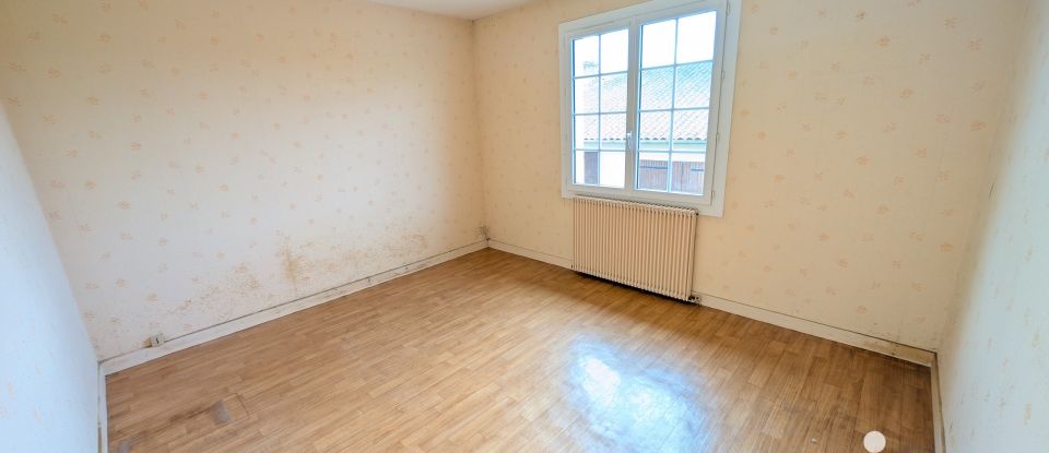 Maison 5 pièces de 99 m² à Montmorillon (86500)