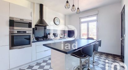 Townhouse 4 rooms of 106 m² in Pavilly (76570)