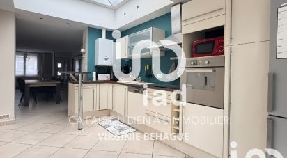 Town house 5 rooms of 100 m² in Mouvaux (59420)