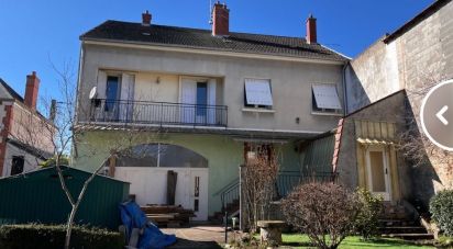 Maison 7 pièces de 185 m² à Bourbon-Lancy (71140)