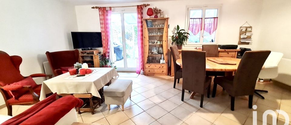 Maison 5 pièces de 96 m² à Fleury-Mérogis (91700)