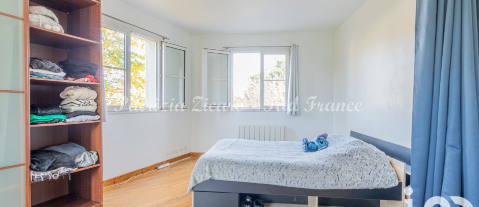 Studio 1 pièce de 32 m² à La Ville-du-Bois (91620)