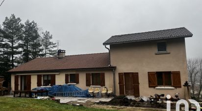 Maison traditionnelle 8 pièces de 180 m² à Martignat (01100)