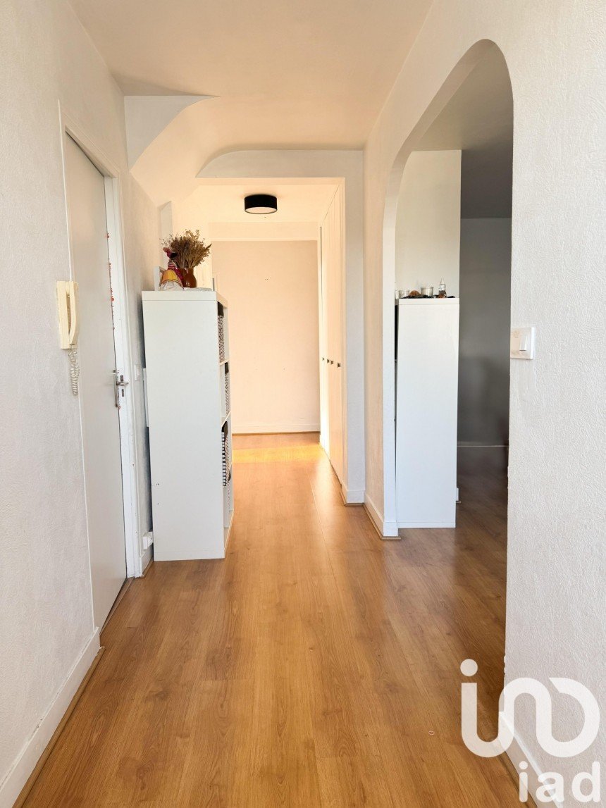 Appartement 5 pièces de 155 m² à Groslay (95410)