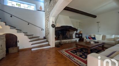 Traditional house 4 rooms of 120 m² in Saint-Rémy-de-Provence (13210)