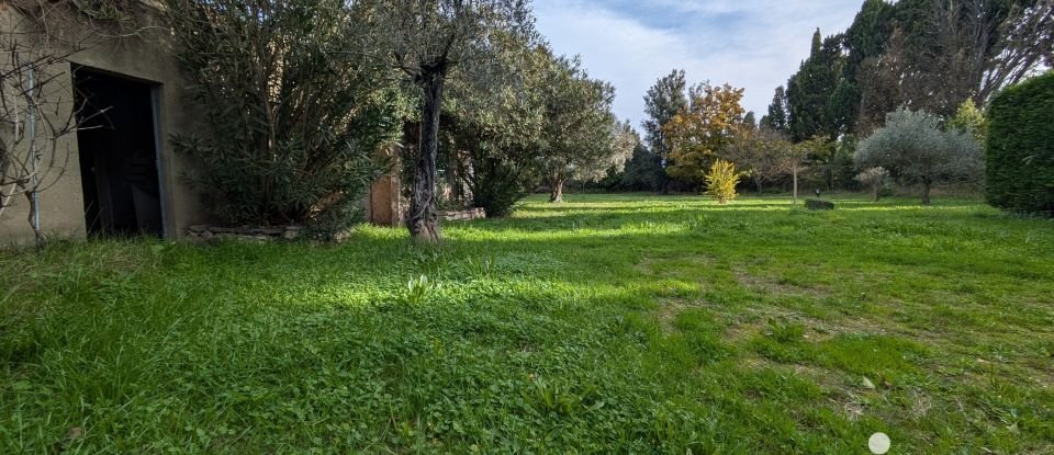 Traditional house 4 rooms of 120 m² in Saint-Rémy-de-Provence (13210)