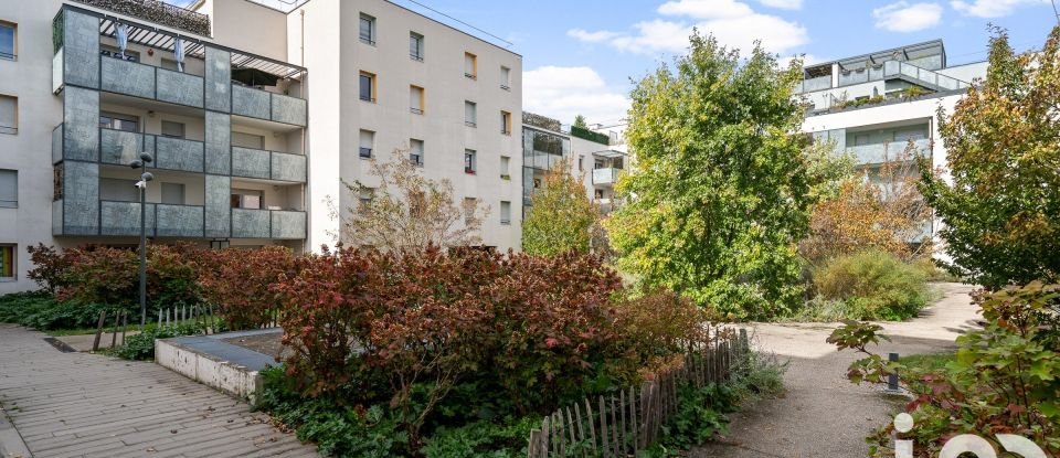 Appartement 2 pièces de 44 m² à Vénissieux (69200)