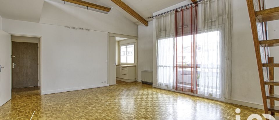 Appartement 5 pièces de 130 m² à Creil (60100)